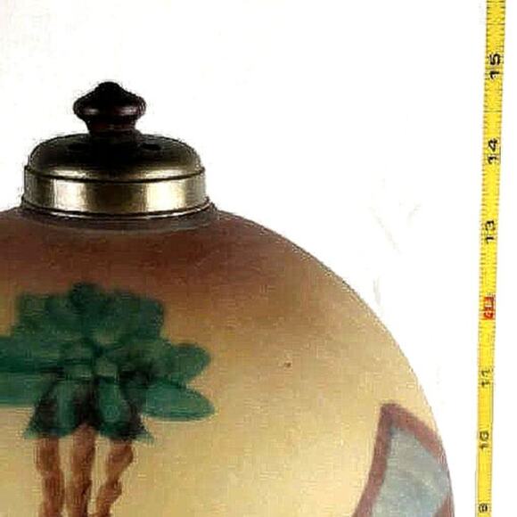 Rare Vintage Reverse Painted Egyptian Style Landscape on Glass Table Lamp. - Picture 8 of 11